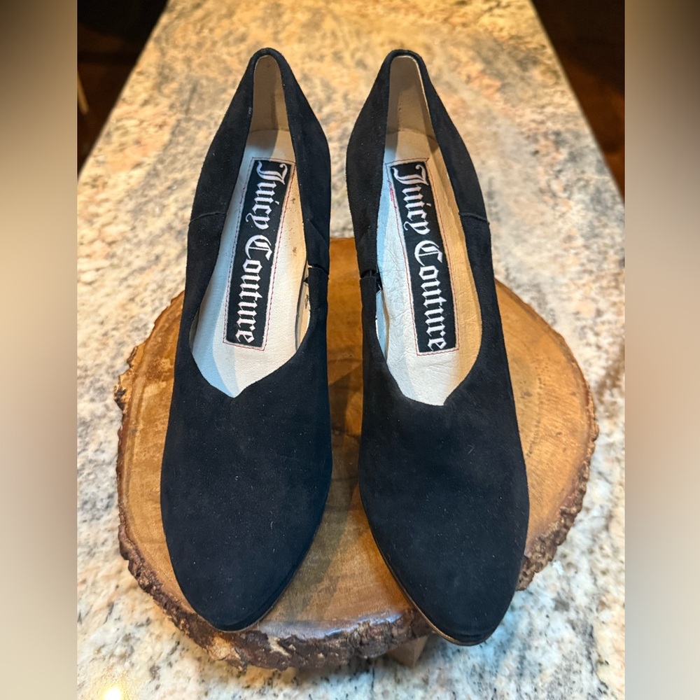 Juicy Couture Black High Heeled shoes. Size 7.5. EUC. So sexy and classic - Picture 3 of 13